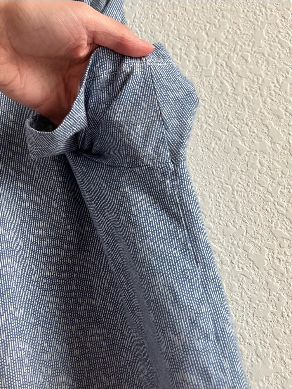 Men's Patterned Polo - Picture 5 of 6